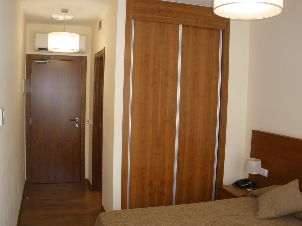 Pension Residencial Platas O Pedrouzo Exteriör bild