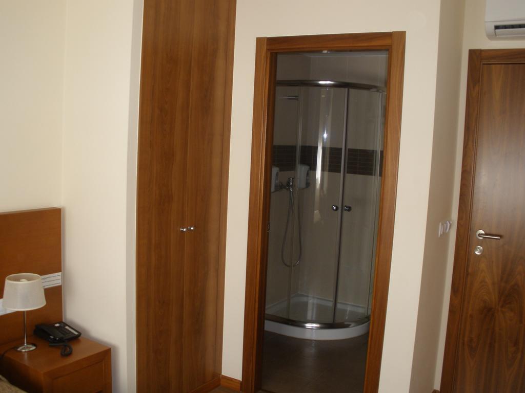 Pension Residencial Platas O Pedrouzo Exteriör bild